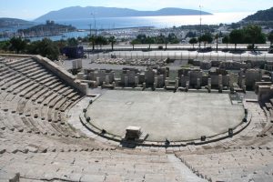 bodrum-gezilecek-yerler-listesi-bodrum-antik-tiyatro